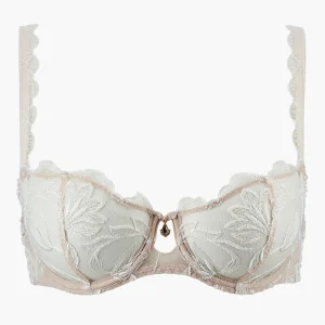 Season of Love Soutien-gorge Corbeille avec armatures Caresse